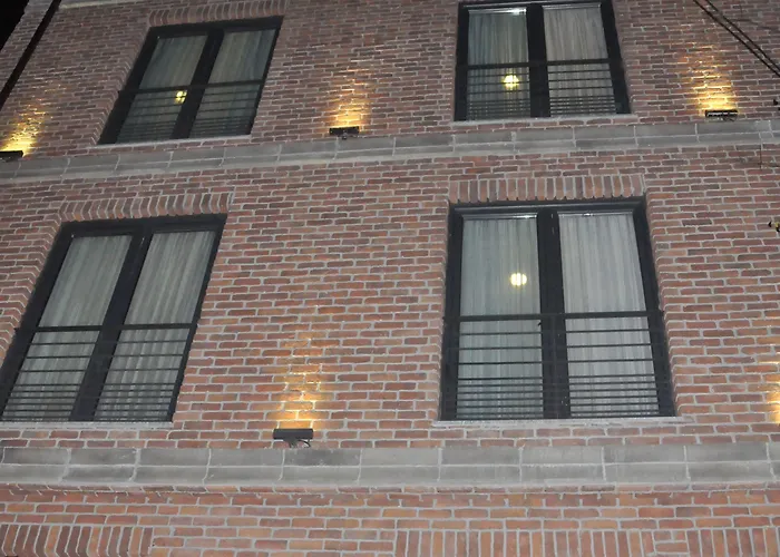 Adams 公寓式酒店